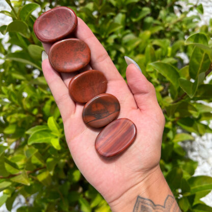 Red Jasper Worry Stone (35-40mm) - Image 5