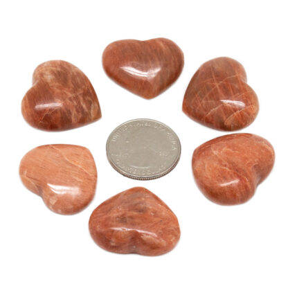 Peach Moonstone Heart (20-30mm) - Image 6