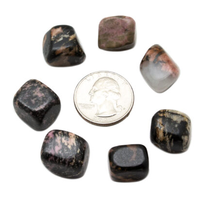 Rhodonite Tumbled Stone(10-20mm) - Image 4